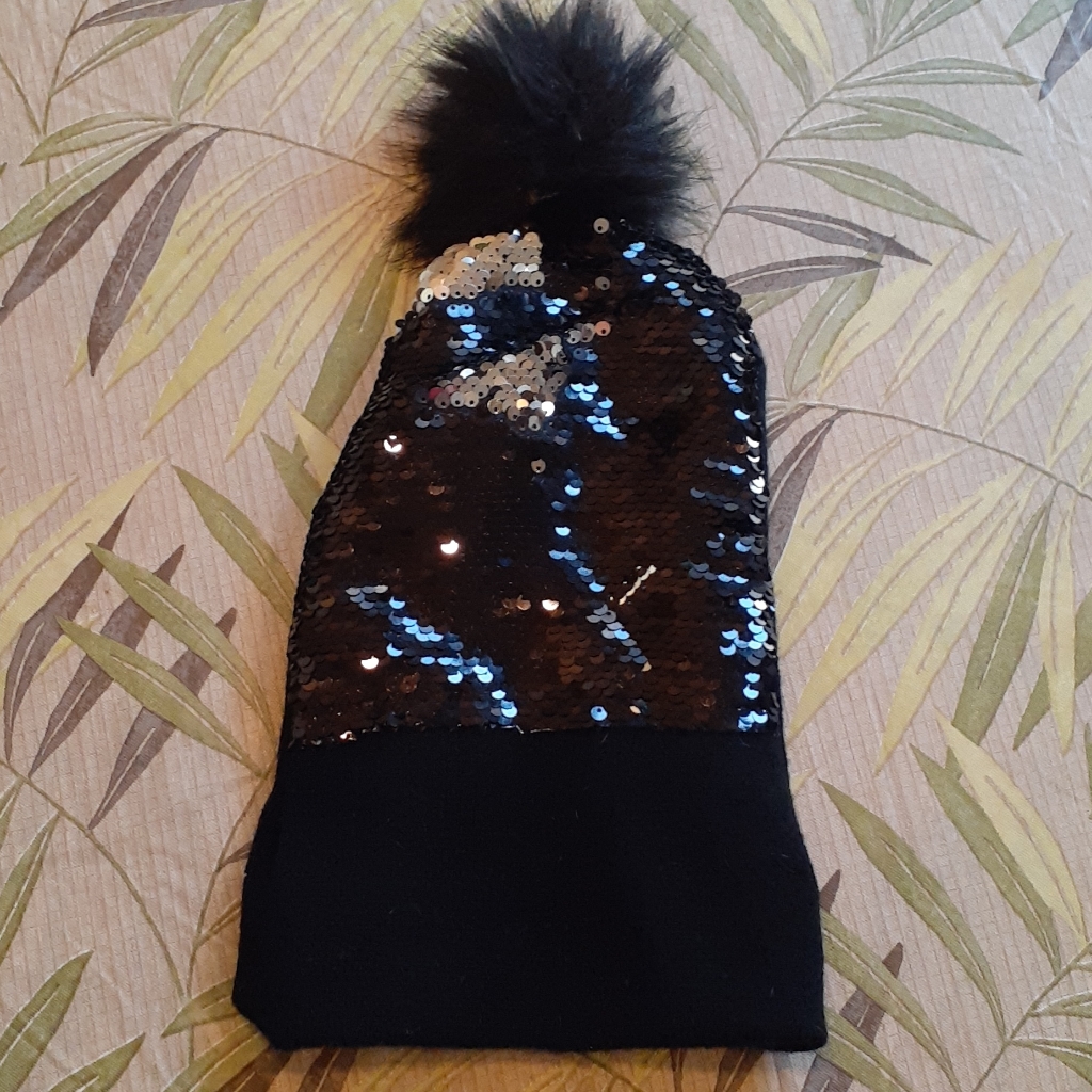 Sequin Knot Hat